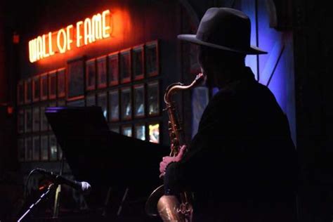 The Best Jazz Clubs Near You In Chicago Urbanmatter