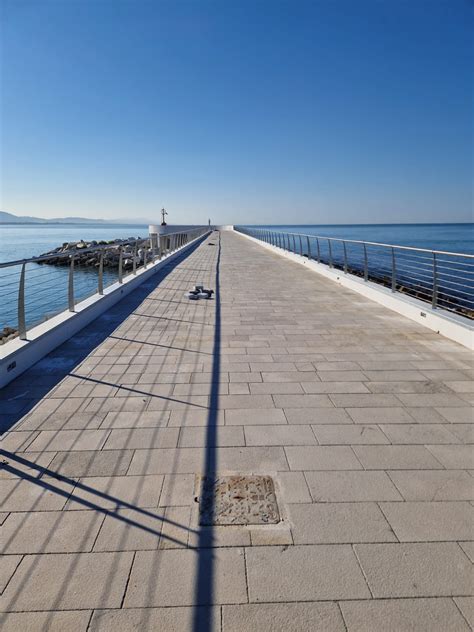 Marina Di Carrara Conclusa La Nuova Passeggiata A Mare Shipmag