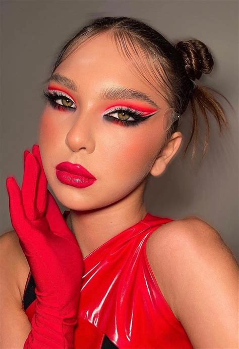 38 Glam Winter Makeup Looks To Rock In 2022 Lilyart