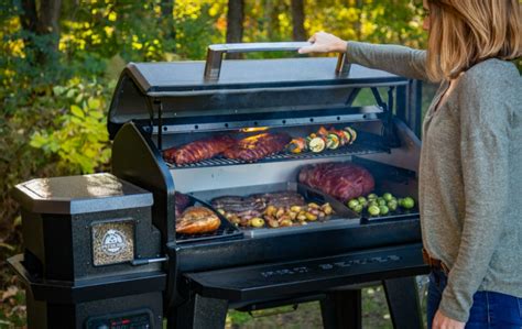 Pit Boss Pro Series Wifi 1600 Wood Pellet Smoker And Grill Sunsource