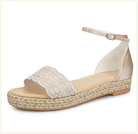 Brautsneaker Lace Bella Sposa Braut Festmode Feusisberg