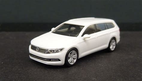 Herpa Vw Passat Estate White