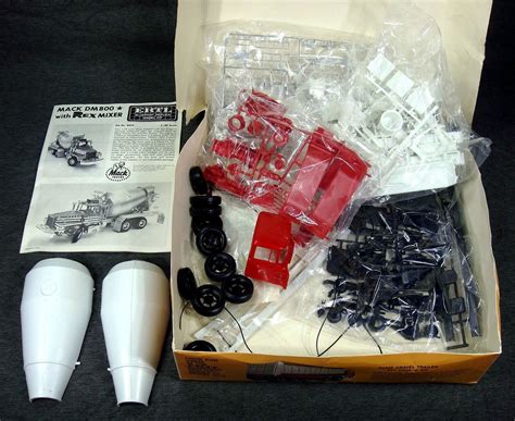 Vintage Ertl Mack Dm800 Rex Mixer Concrete Cement Blueprint Replica