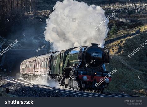 16 Lner 4472 Flying Scotsman Images Stock Photos And Vectors Shutterstock
