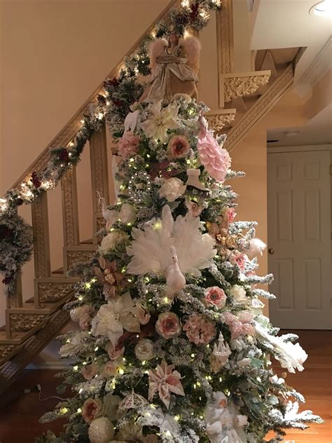 30 Pink Theme Christmas Tree Decoomo