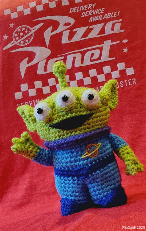 Toy Story Alien Crochet Amigurumi by PiixXxiiE on DeviantArt