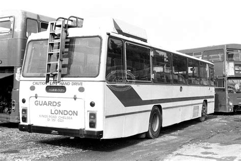 The Transport Library Guards London Aec Reliance Willowbrook Oyt