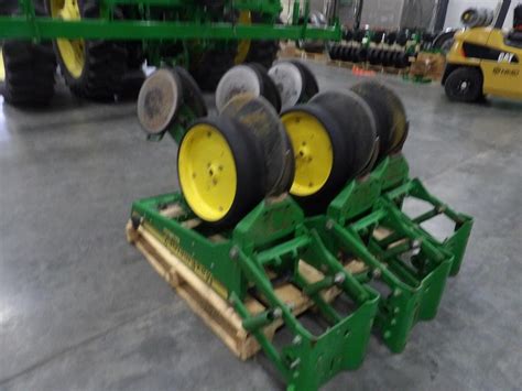 John Deere Maxemerge Vacuum Meter Planter Row Units Bigiron Auctions