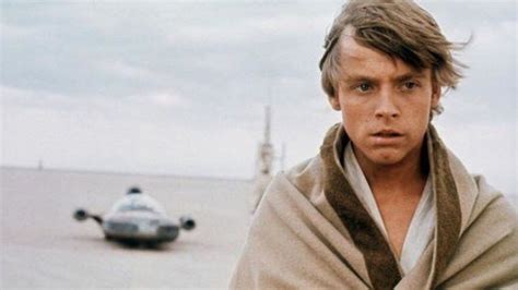 Star Wars: Mark Hamill explains why a deleted scene from A New Hope is ...