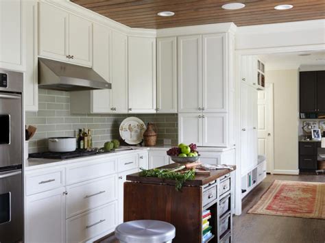 Floor To Ceiling Kitchen Storage Cabinets Things In The Kitchen