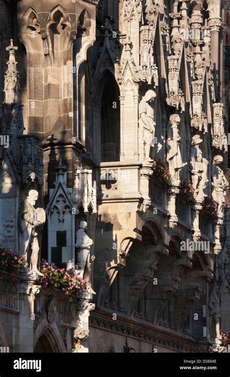 Neues Rathaus Munchen Hi Res Stock Photography And Images Alamy