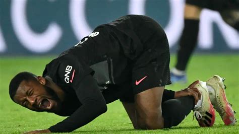 Roma Grave Infortunio Per Wijnaldum Per L Olandese Ora Si Teme Un