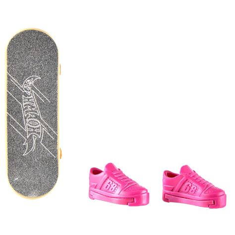 Hot Wheels Skate Fingerboard Singles 2024 Mix 4 Case Of 16