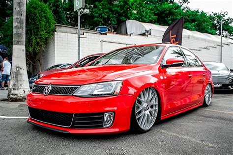 Vw Jetta Mk6 Kit Gli Baixo Com Rodas Duas Talas Amg Aro 20