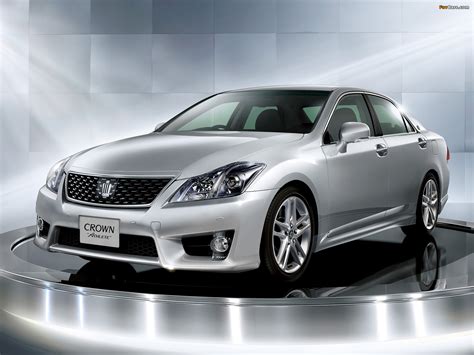 Toyota Crown Athlete S200 2010 12 Photos 1600x1200