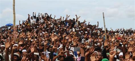 Nous Demandons Justice Les Rohingyas Manifestent Un An Apr S Leur