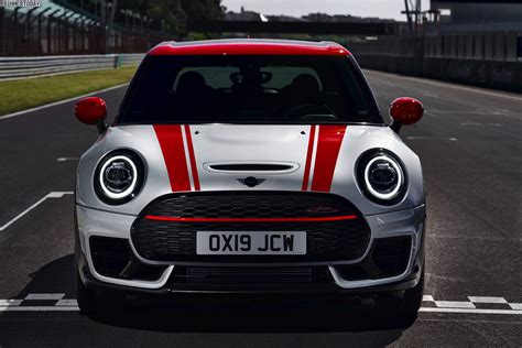 Jetzt Mit 306 Ps Mini Jcw Clubman Und Countryman 2019