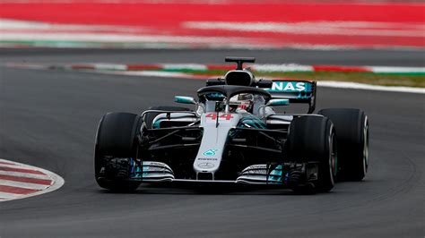 F1 Essais Barcelone Lewis Hamilton déjà devant McLaren en forme