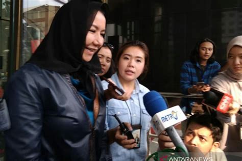 Kpk Panggil Mantan Bupati Kutai Kartanegara Rita Widyasari Antara News