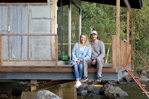 N Yttelij Joogaopettaja Anu Niemi Ja Tenori Tero Harjunniemi