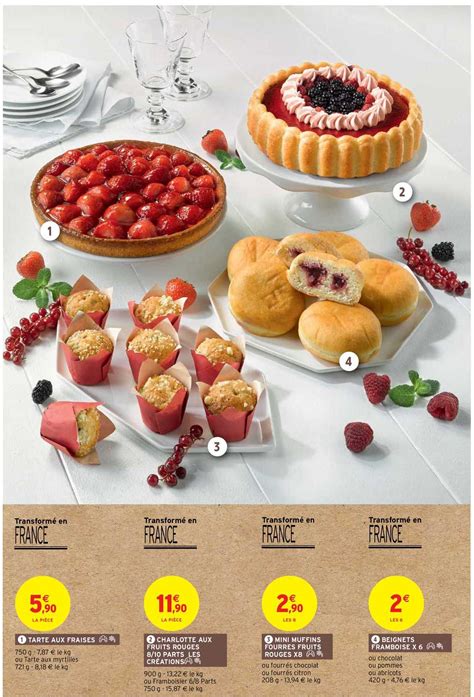 Promo Tarte Aux Fraises Charlotte Aux Fruits Rouges Parts Les