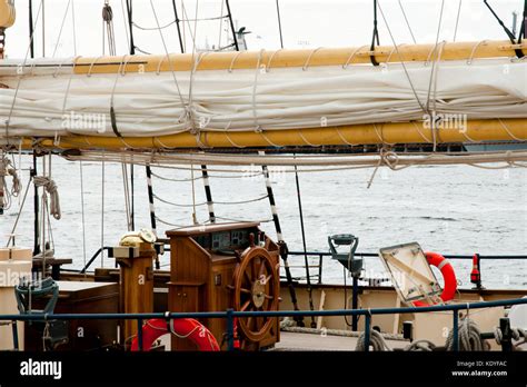 Sailing Ship Deck Stock Photo - Alamy