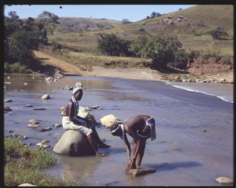 Zululand Women At The Insingi River Atom Site For Drisa