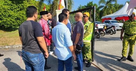 Pemilihan Umno Pasir Salak Kecoh Tajuddin Dihalang Masuk Harian Metro