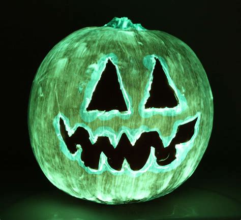 Make a Glow in the Dark Pumpkin