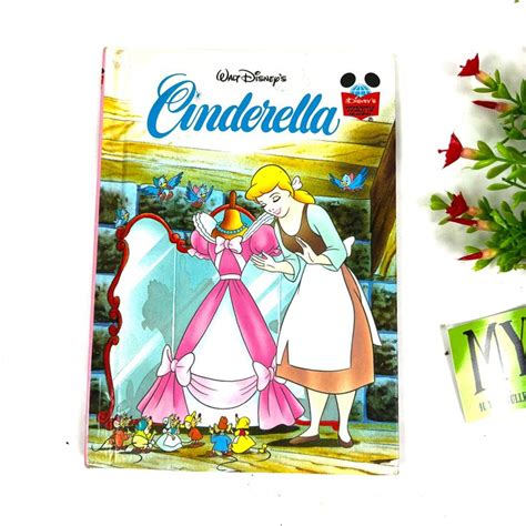 1995 Cinderella Walt Disneys Wonderful World Of Reading Etsy Cinderella Walt Disney