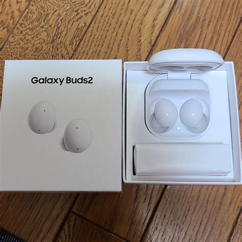 ワイヤレスイヤホン Galaxy Buds2 ホワイト blog knak jp