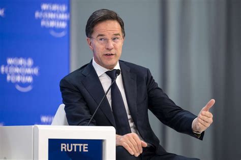 Aux Pays Bas le soutien de Mark Rutte à Israël mis en cause devant un