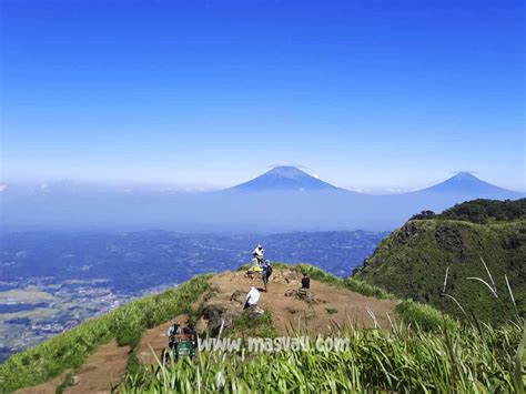 Mendaki Gunung Ungaran Via Perantunan Rivai Hidayat