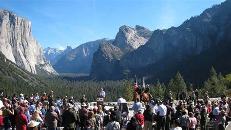 Scenic Vistas Tunnel View Yosemite National Park U S National Park