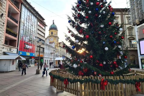 Biraju se najljepši izlozi u sklopu Rijeka Adventa Burin