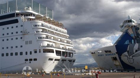 Costa Neoriviera Kreuzfahrtschiff Der Costa Crociere