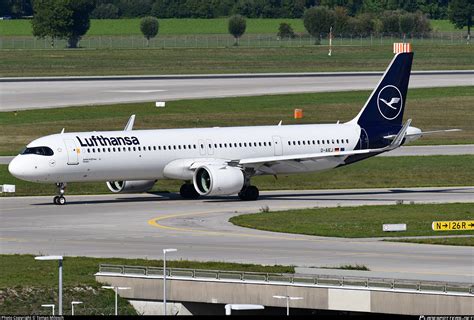 D AIEJ Lufthansa Airbus A321 271NX Photo By Tomas Milosch ID 1324945