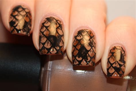 Nails In Nippon Snakeskin With Tutorial