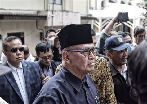 Kasus Dugaan Penistaan Agama Pimpinan Al Zaytun Panji Gumilang Naik