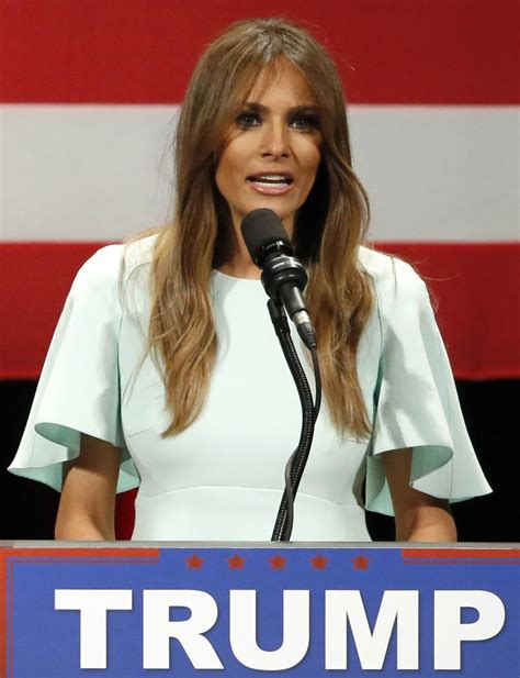 The Daily Mail Se Retracta En Artículo Sobre Melania Trump