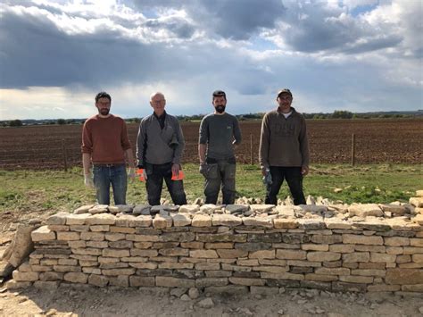 Dry Stone Walling Courses In The Cotswolds Hillrise Stonework