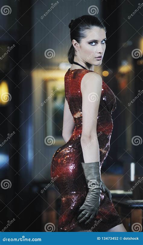 Woman nightlife fashion stock photo. Image of alone, date - 13473452