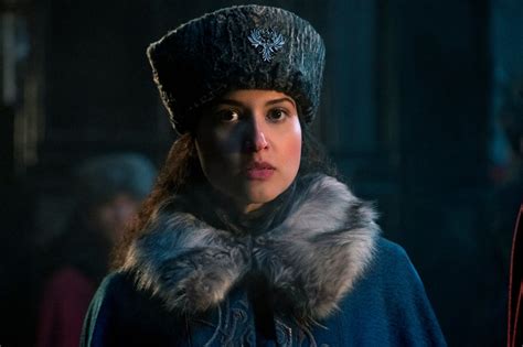 14 notable differences between the book and Netflix's 'Shadow and Bone ...
