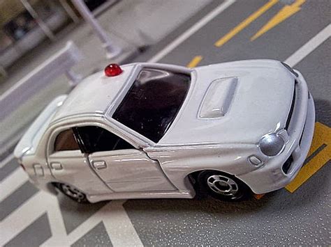 CLK s Model Car World 車天車地 CLK Tomica No 52 Subaru Impreza