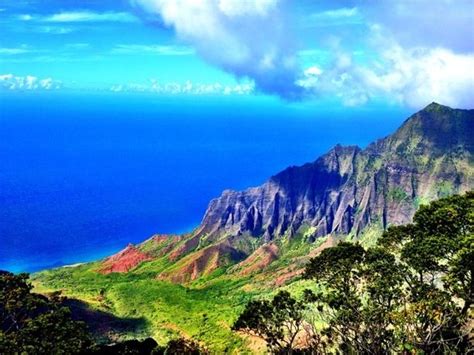 Amazing View At Napali Coastline From Kalelau Lookout Discovered By