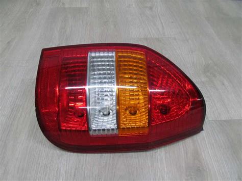 OPEL ZAFIRA A 99 05 LAMPA TYL PRAWA JBT