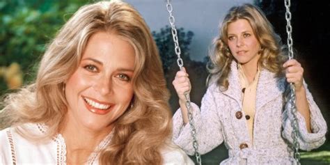 Lindsay Wagner Looks Timeless At 73 With Gray Hair She Turned Into