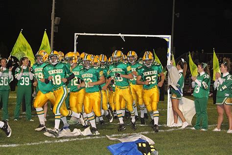 Image Geneseo Illinois Green Machine Football 2011