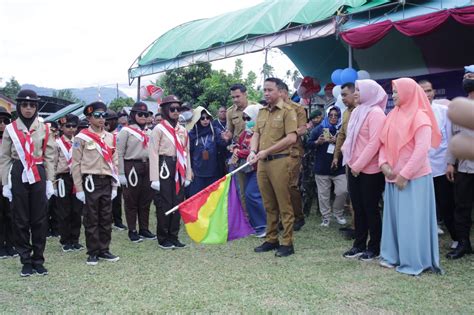 Dalam Rangka Hut Ri Ke Pemkab Boltim Buka Kegiatan Lomba Gerak Jalan