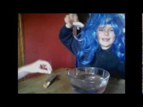 Upthrust experiment - YouTube